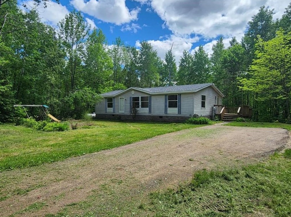 669 25 1/2 Ave, Cumberland, WI 54829