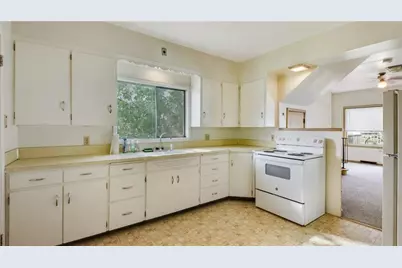 312 3rd Street, Abbotsford, WI 54405 - Photo 8