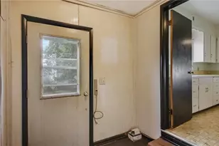 312 3rd St, Abbotsford, WI 54405 - Photo 16