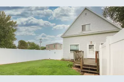 312 3rd Street, Abbotsford, WI 54405 - Photo 2