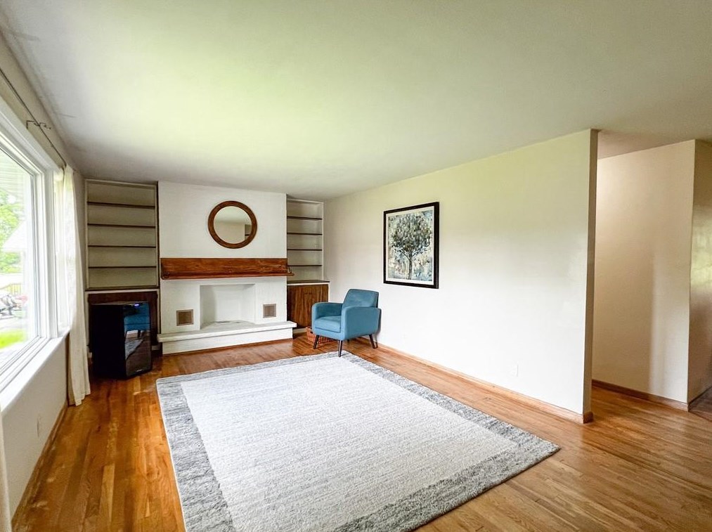 1204 Lee St, Canton, WI 54868-1337