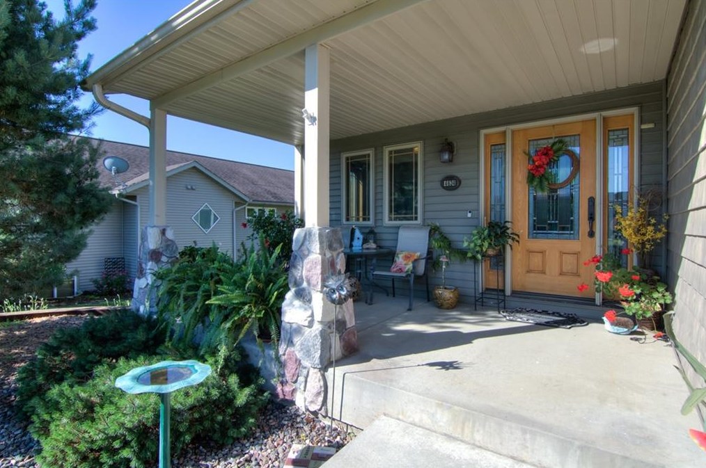 4634 Old Wells Rd, Eau Claire, WI 54703