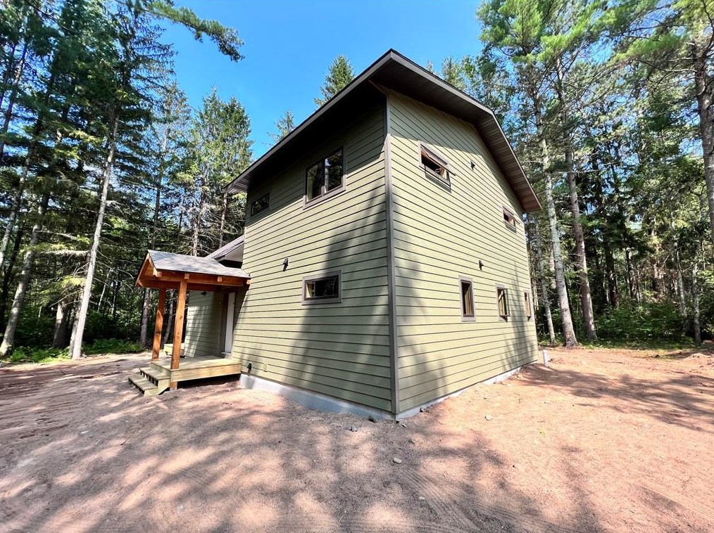 11549 Hagberg Rd, LCO Commercial Cent, WI 54843