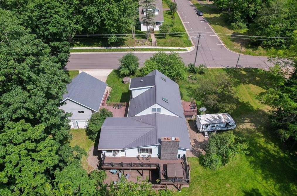 107 Case Ave, Park Falls, WI 54552