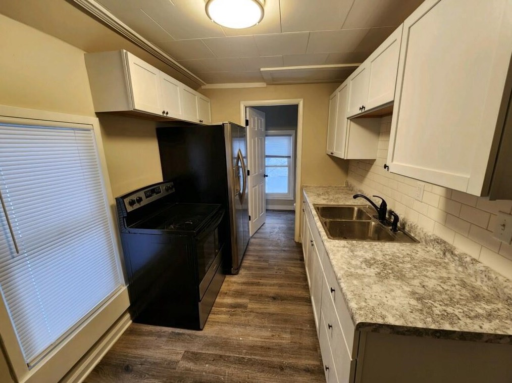 707 Jones St, Eau Claire, WI 54701
