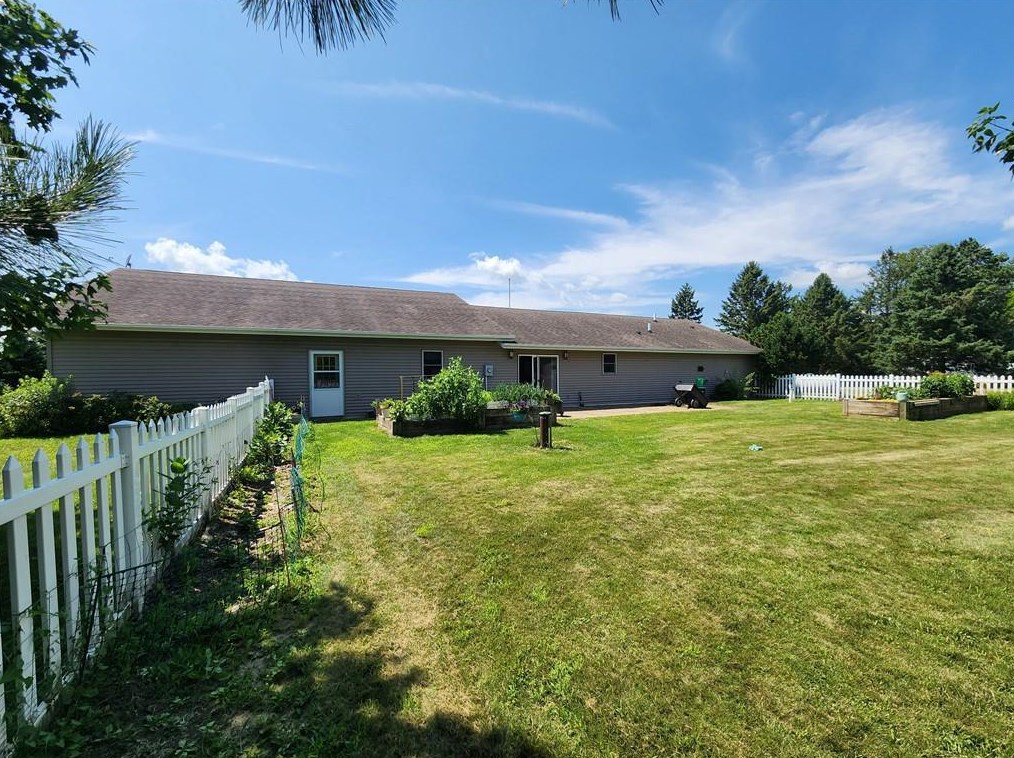 2585 11th St, Cumberland, WI 54829