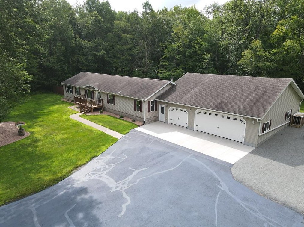 1902 Shady Ln, Ladysmith, WI 54848