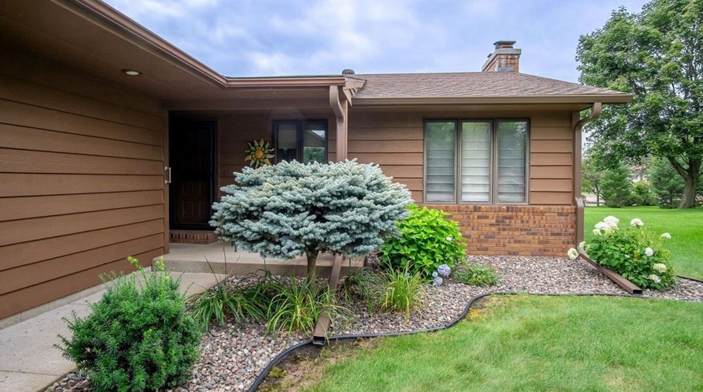 3352 Westhaven Ct, Eau Claire, WI 54701