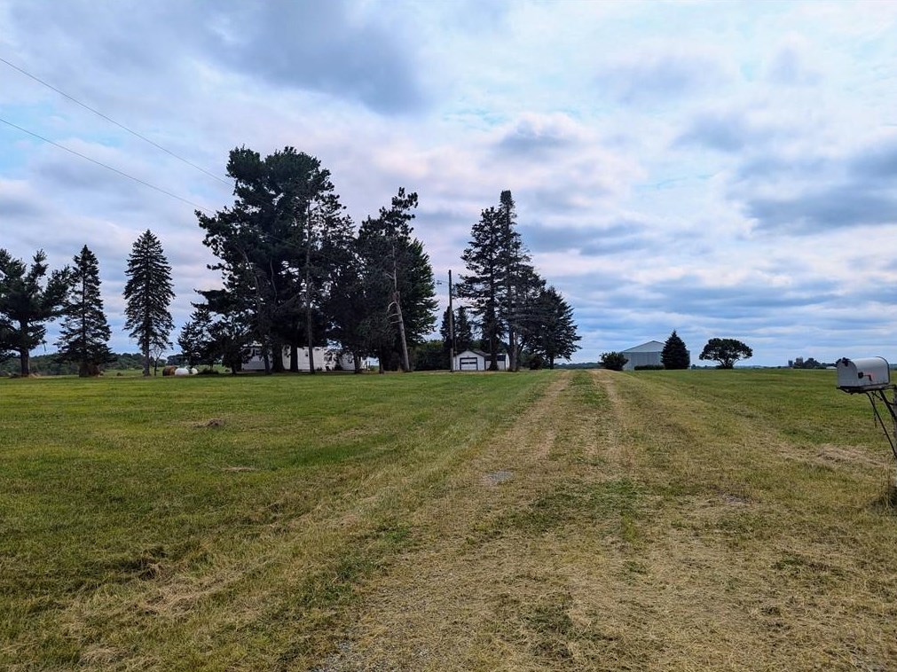 334 120th Ave, Deronda, WI 54001