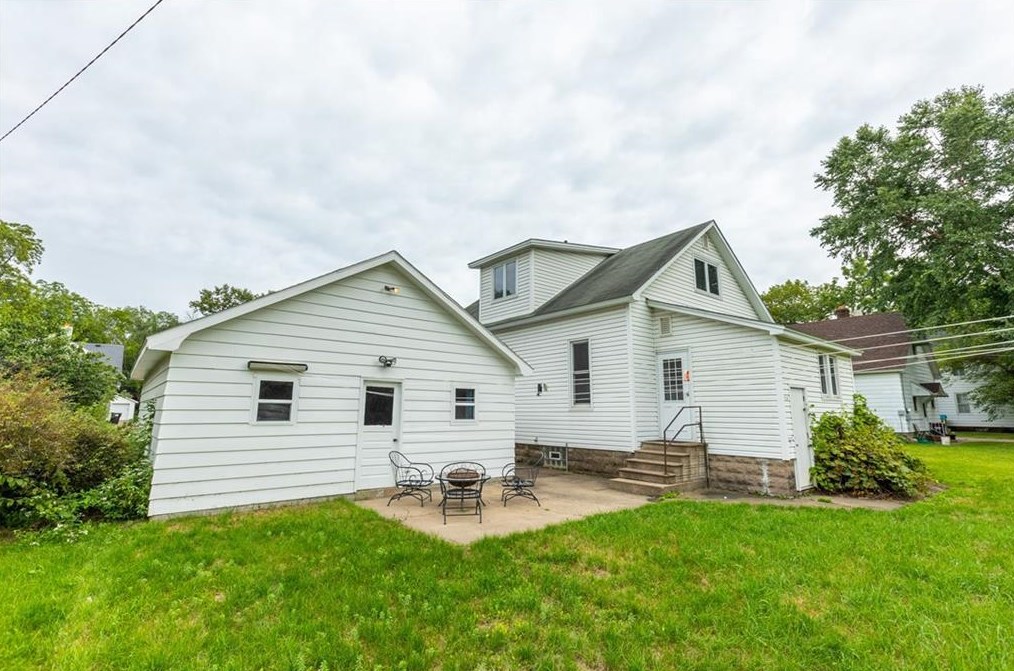716 Mcdonough St, Eau Claire, WI 54703