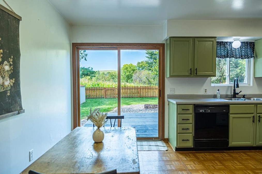 40059 Us Hwy 53, Whitehall, WI 54773