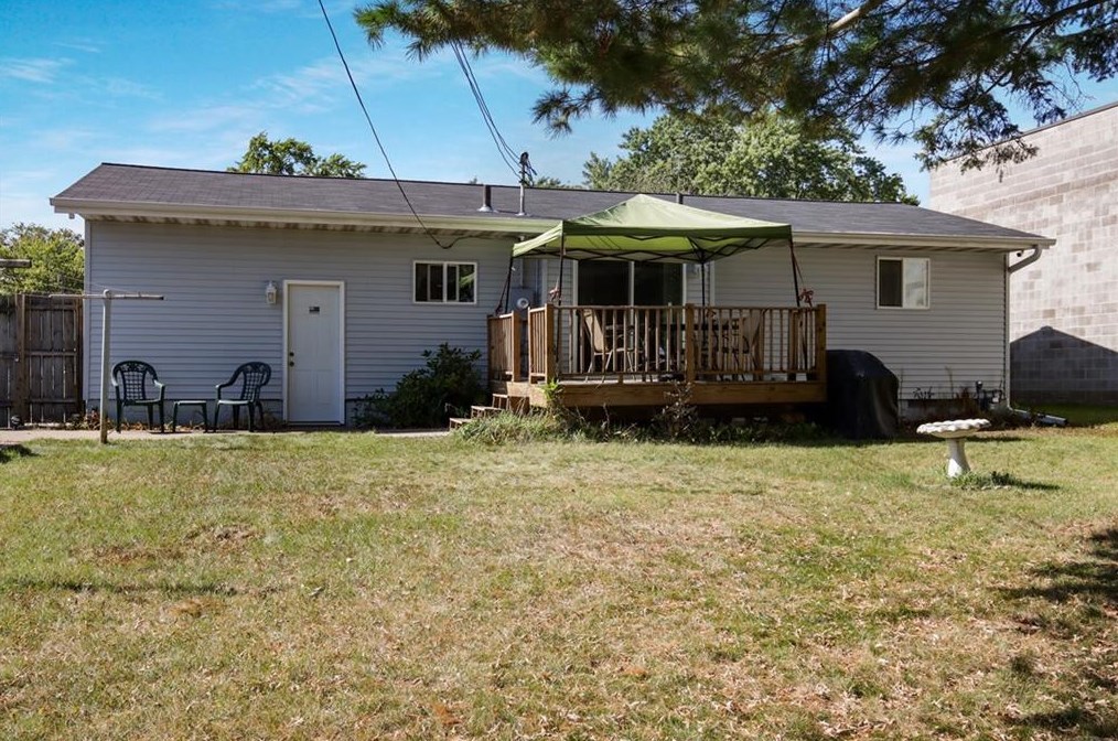 2627 Pomona Dr, Eau Claire, WI 54701