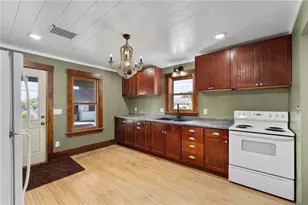 693 E Main St, Mondovi, WI 54755 - Photo 10