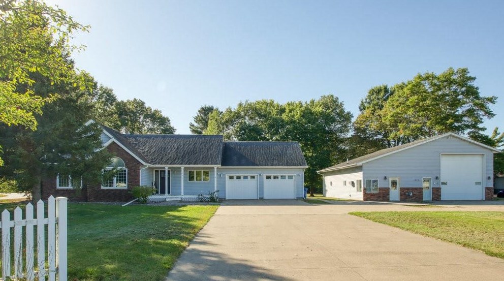 701 N Mill St, Poskin, WI 54812