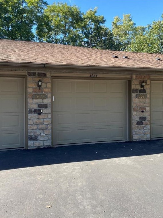 3623 Oak Tree Ln, Eau Claire, WI 54701