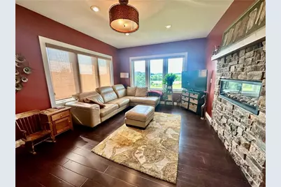 1747 E Drinkman Lane, Eau Claire, WI 54701 - Photo 18