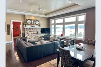 1747 E Drinkman Lane, Eau Claire, WI 54701 - Photo 16