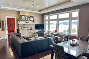 1747 E Drinkman Ln, Eau Claire, WI 54701 - Photo 16