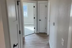 5531 Cottage Ln, Eau Claire, WI 54701 - Photo 2