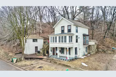 326 W Spring Street #1 &amp; 2, Chippewa Falls, WI 54729 - Photo 2