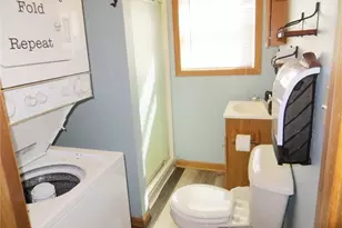 201 E School Street #1&amp 2, Thorp, WI 54771 - Photo 8