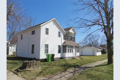 201 E School Street #1&amp;2, Thorp, WI 54771 - Photo 4