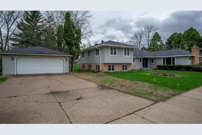 1413 E Clairemont Avenue, Eau Claire, WI 54701 - Photo 34