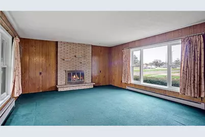 1413 E Clairemont Avenue, Eau Claire, WI 54701 - Photo 10