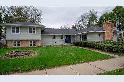 1413 E Clairemont Avenue, Eau Claire, WI 54701 - Photo 36