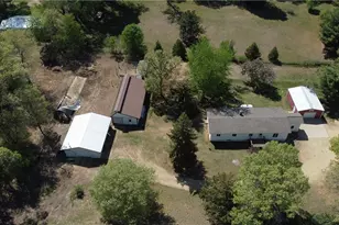 W2585 County Rd R, Durand, WI 54736 - Photo 6