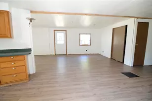 W2585 County Rd R, Durand, WI 54736 - Photo 16