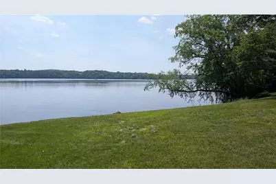 5839 North Shore Drive, Eau Claire, WI 54703 - Photo 4