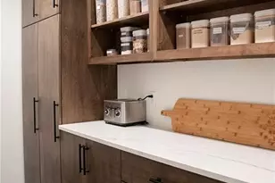 5839 N Shore Dr, Eau Claire, WI 54703 - Photo 16