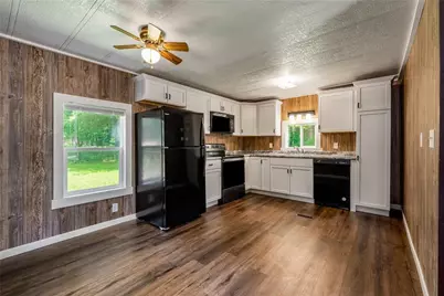 10071 390th Avenue, Eau Claire, WI 54703 - Photo 10