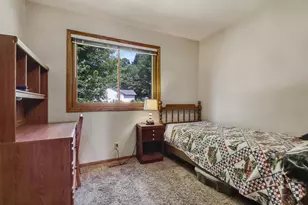 302 Summit Ct, Chippewa Falls, WI 54729 - Photo 10