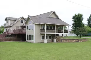 121 Alma St, Almena, WI 54805 - Photo 1