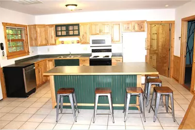 N1060 Resewood Avenue, Neillsville, WI 54456 - Photo 12