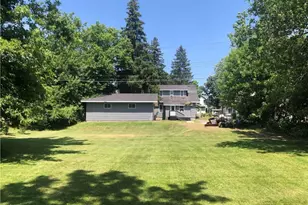 304 River Ave, Ladysmith, WI 54848 - Photo 2