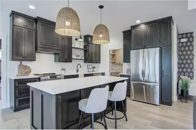 924 Bluffview Circle, Chippewa Falls, WI 54729 - Photo 4