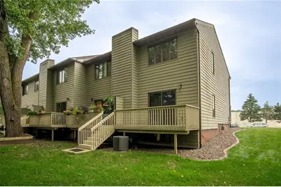 2741 Morningside Drive #8, Eau Claire, WI 54703 - Photo 2