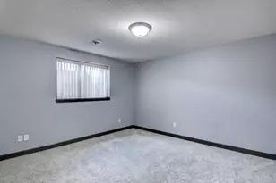 4240 Clay St, Eau Claire, WI 54701 - Photo 18