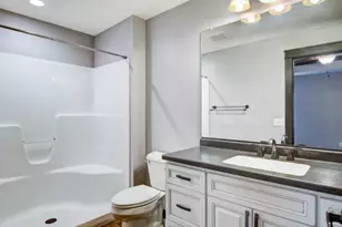 4240 Clay St, Eau Claire, WI 54701 - Photo 16