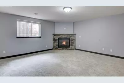 4240 Clay Street, Eau Claire, WI 54701 - Photo 22