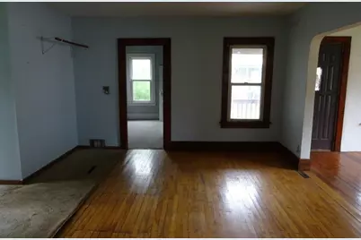 110 E 9th Street, Neillsville, WI 54456 - Photo 4