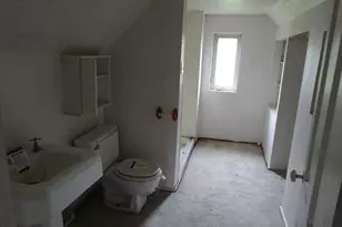 110 E 9th St, Neillsville, WI 54456 - Photo 14