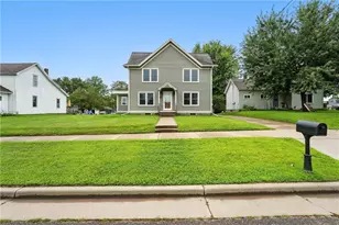 271 W Hudson St, Mondovi, WI 54755 - Photo 44