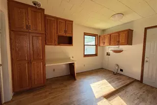 904 Railroad Ave, Boyceville, WI 54725 - Photo 6