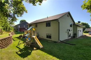 303 Jersey Ln, Elk Mound, WI 54739 - Photo 24