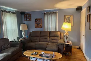 819 W Lincoln St, Augusta, WI 54722 - Photo 4