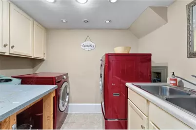 1711 State Street, Eau Claire, WI 54701 - Photo 24